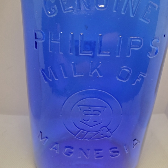Vintage Genuine Phillips Milk of Magnesia Cobalt Blue Glass Embossed Bottle 9" - Picture 2 of 4